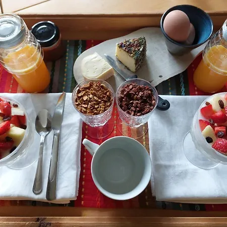 La Roulotte Du Herdal Bed & Breakfast